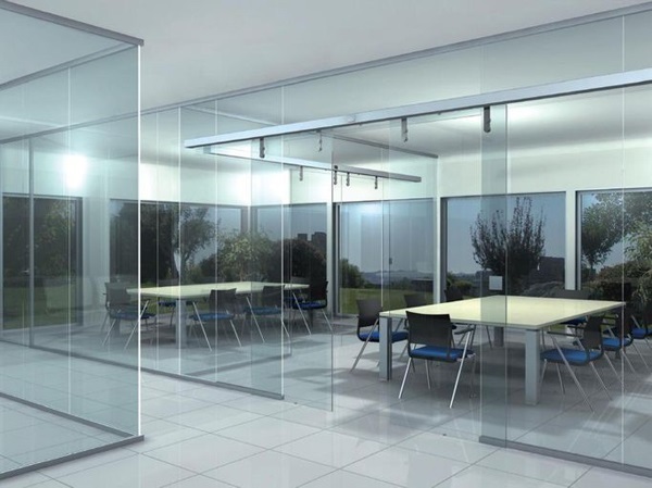 Vách kính cường lực 10mm và ưu nhược điểm bạn nên biết