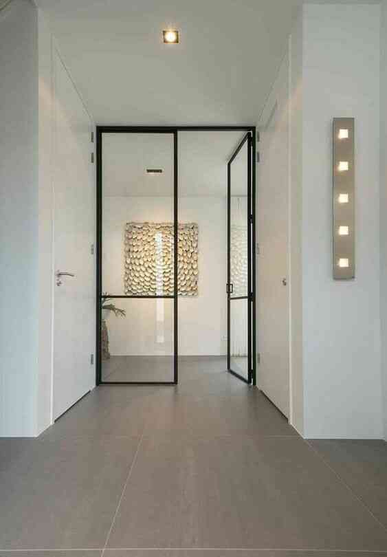 Giá cửa slim mở quay 2 cánh hiện nay là bao nhiêu?