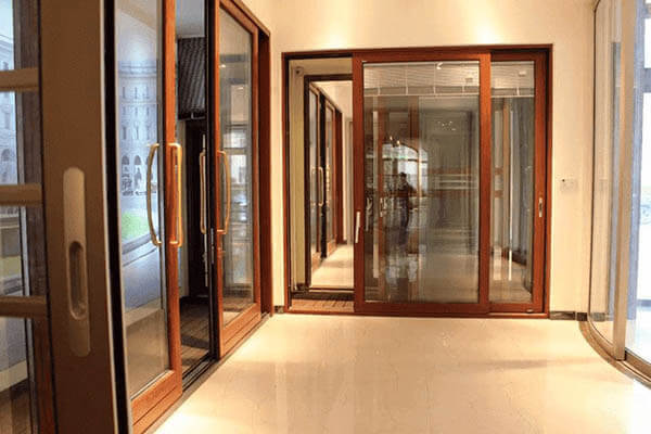 Tổng hợp các mẫu cửa nhôm Xingfa màu nâu đẹp nhất