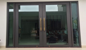 Cửa kính cường lực chống trộm có hiệu quả không?