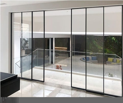 Vách nội thất slim có cửa mở quay và lý do nên chọn lắp